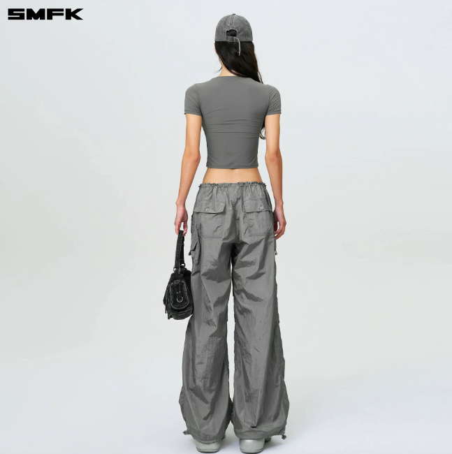 Compass Hug Skin-Tight Fitting Tee Dark Gray