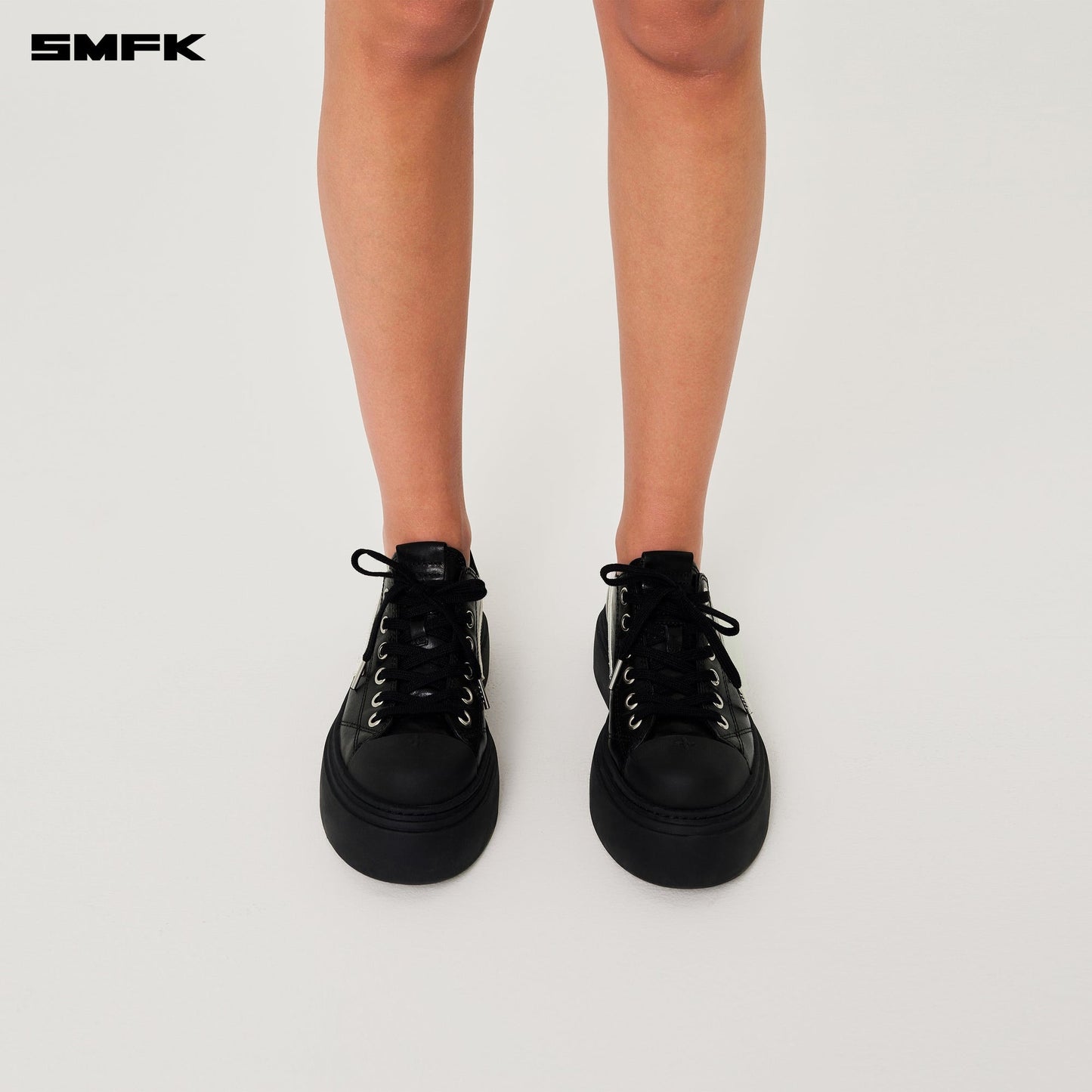 COMPASS METEOR ROVE NIGHT LOW-TOP SNEAKER