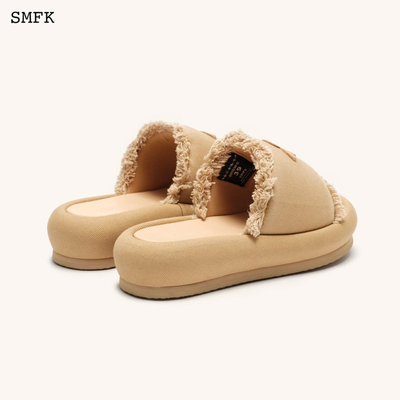 COMPASS WHEAT BREAD SHAPE SANDAL