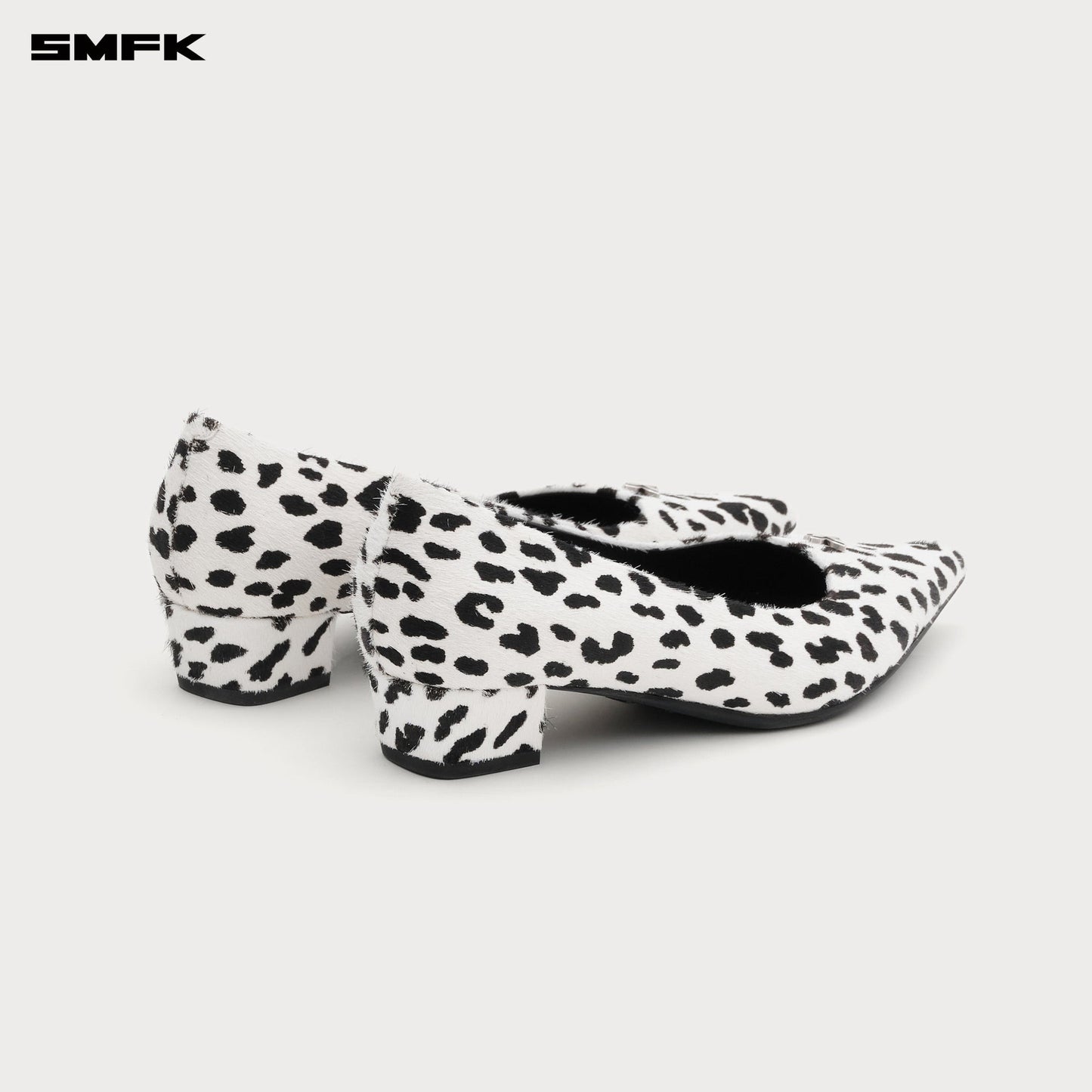 COMPASS RIVET CLASSIC FUR HIGH-HEELS IN WHITE