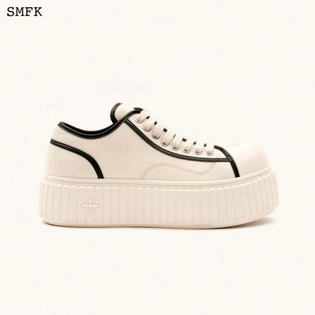 SMFKCompass Rove Skater Shoes White