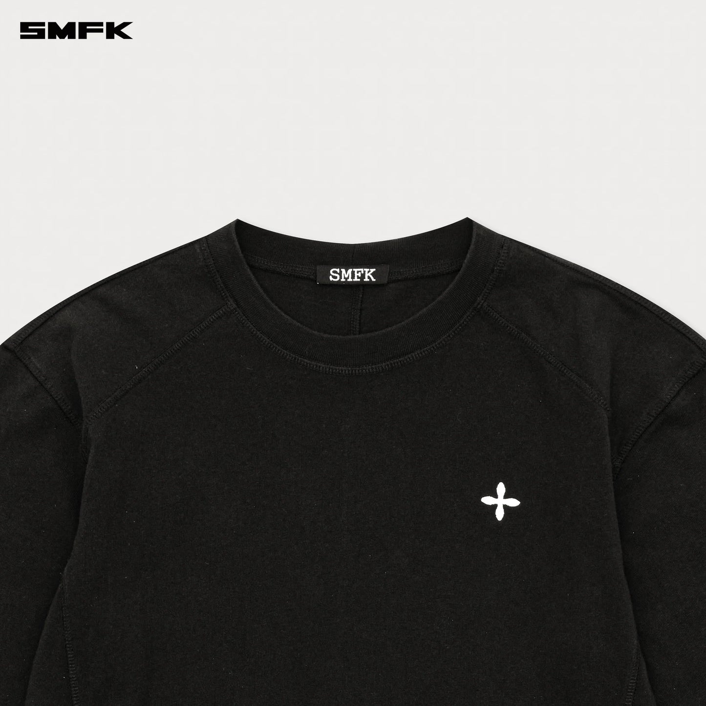 COMPASS DESIGNER TOPS - WILDERNESS BLACK
