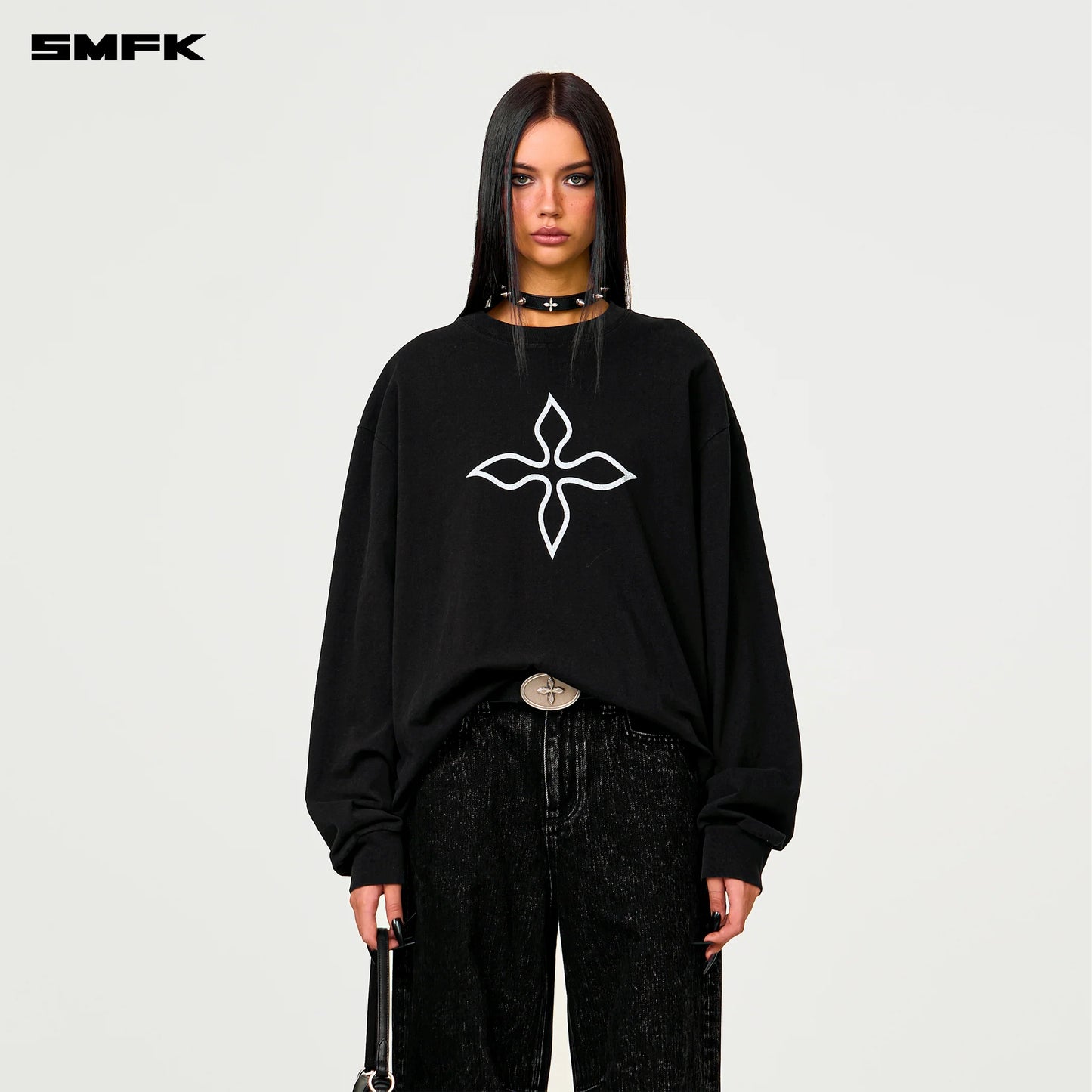 COMPASS BLACK MAGNOLIA OVERSIZED LONG SLEEVE TOP - WILDERNESS BLACK