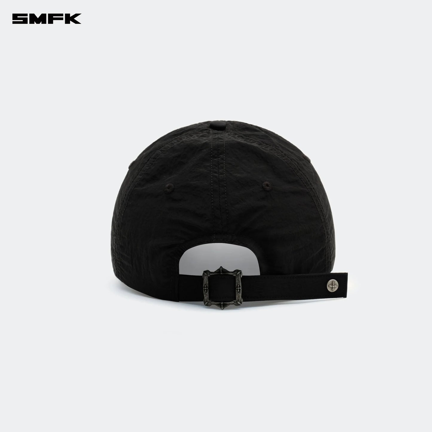 Compass Classic Cross Chain Baseball Cap In Black