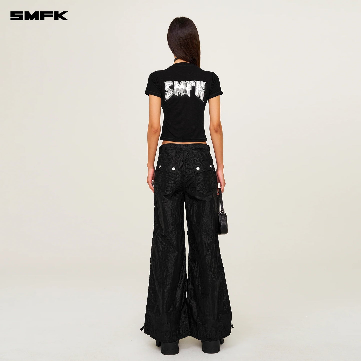 COMPASS METAL ROCK SLIM-FIT TEE BLACK
