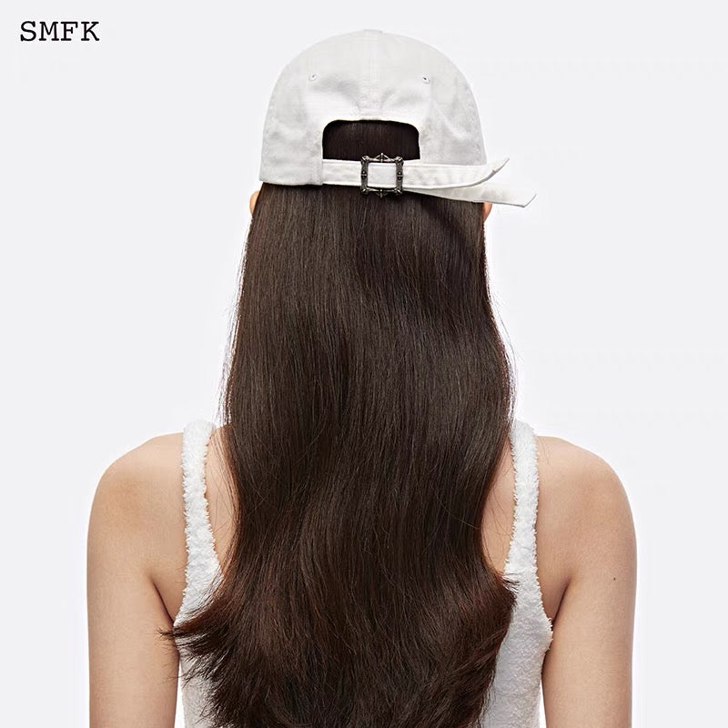 Compass Black Night Flower Vintage Baseball Cap White