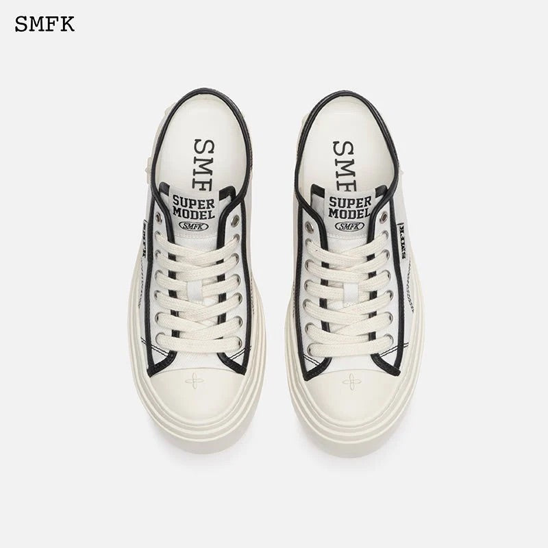 Retro College Low Top Board Shoes White
