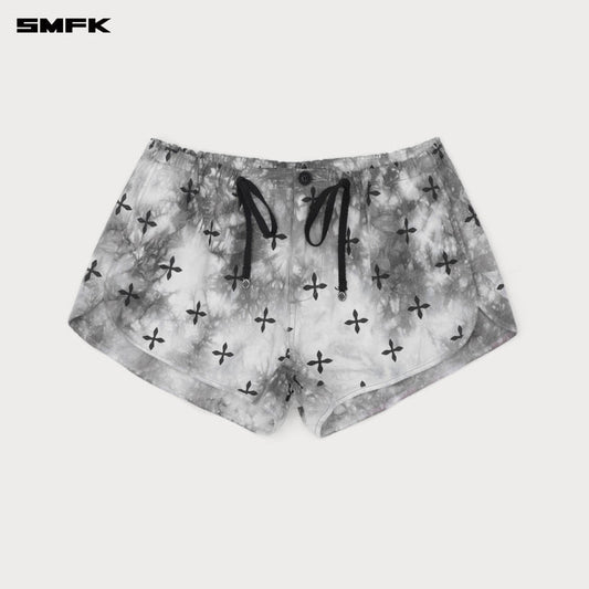 COMPASS INK GARDEN HANDMADE TIE-DYE PARATROOPER SHORTS (BLACK AND WHITE TIE-DYE)