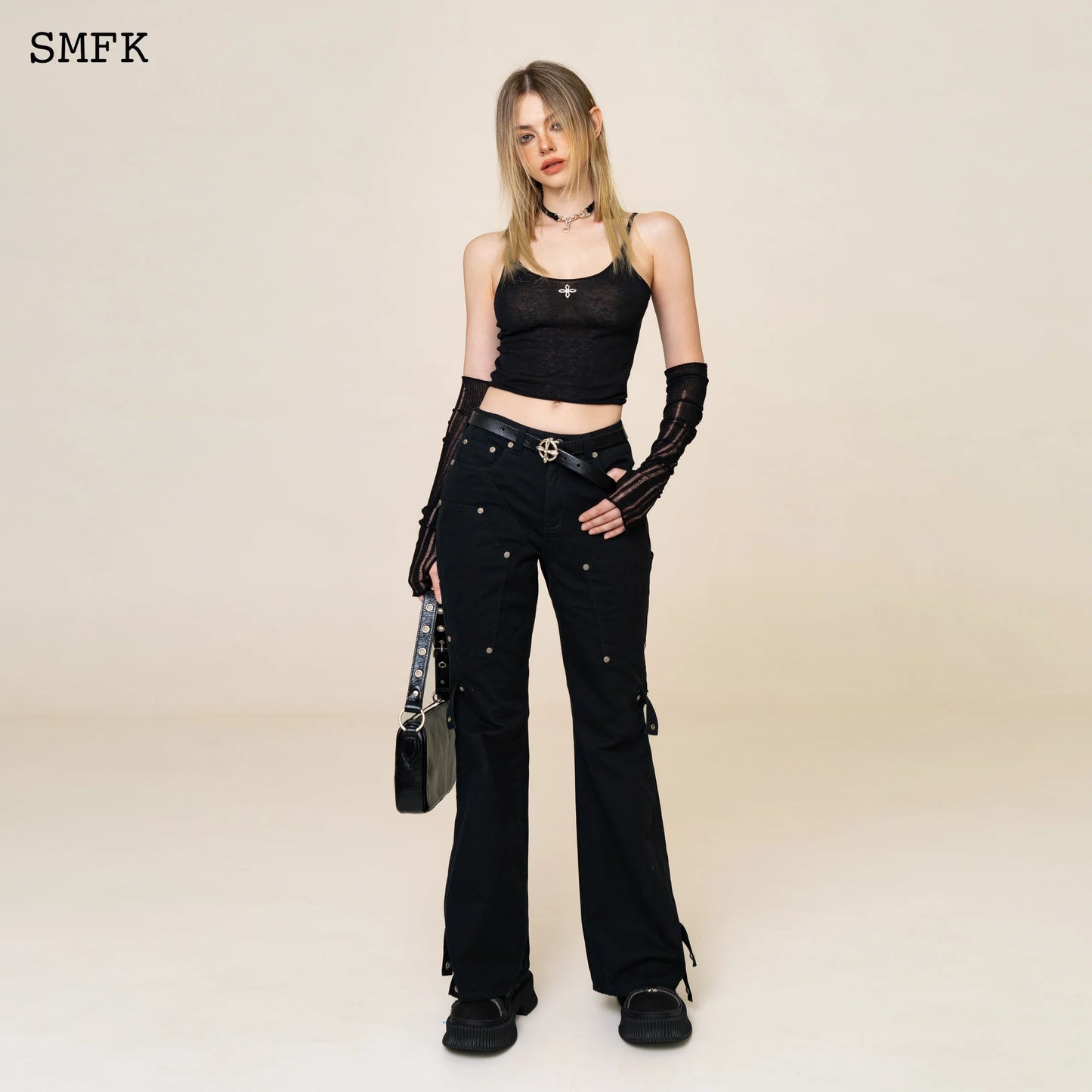 Compass Classic Woolen Knitted Tube Top In Black