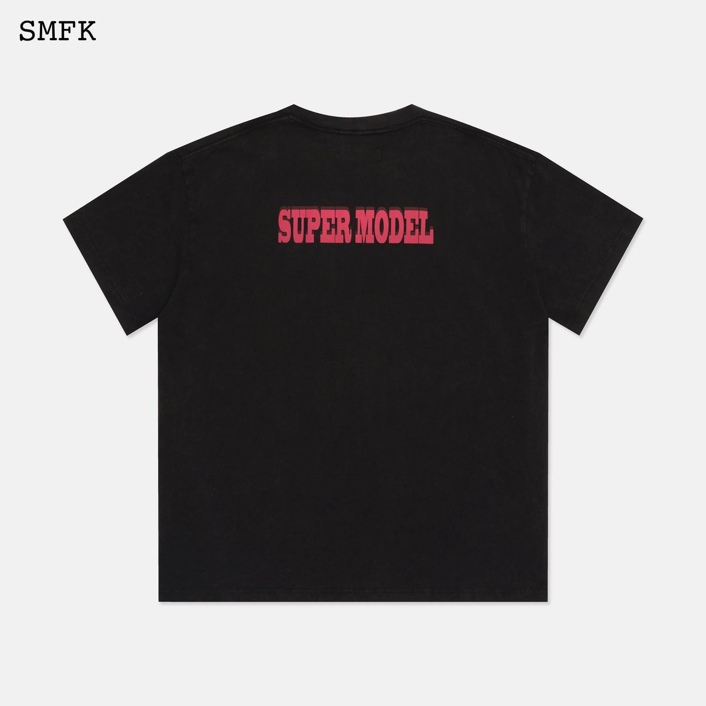 Oversized Model Black T-shirt