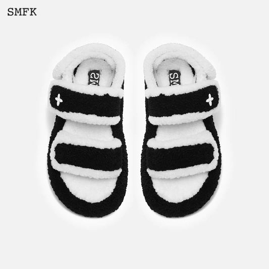 SMFK COMPASS FUR CAMPING SHOES