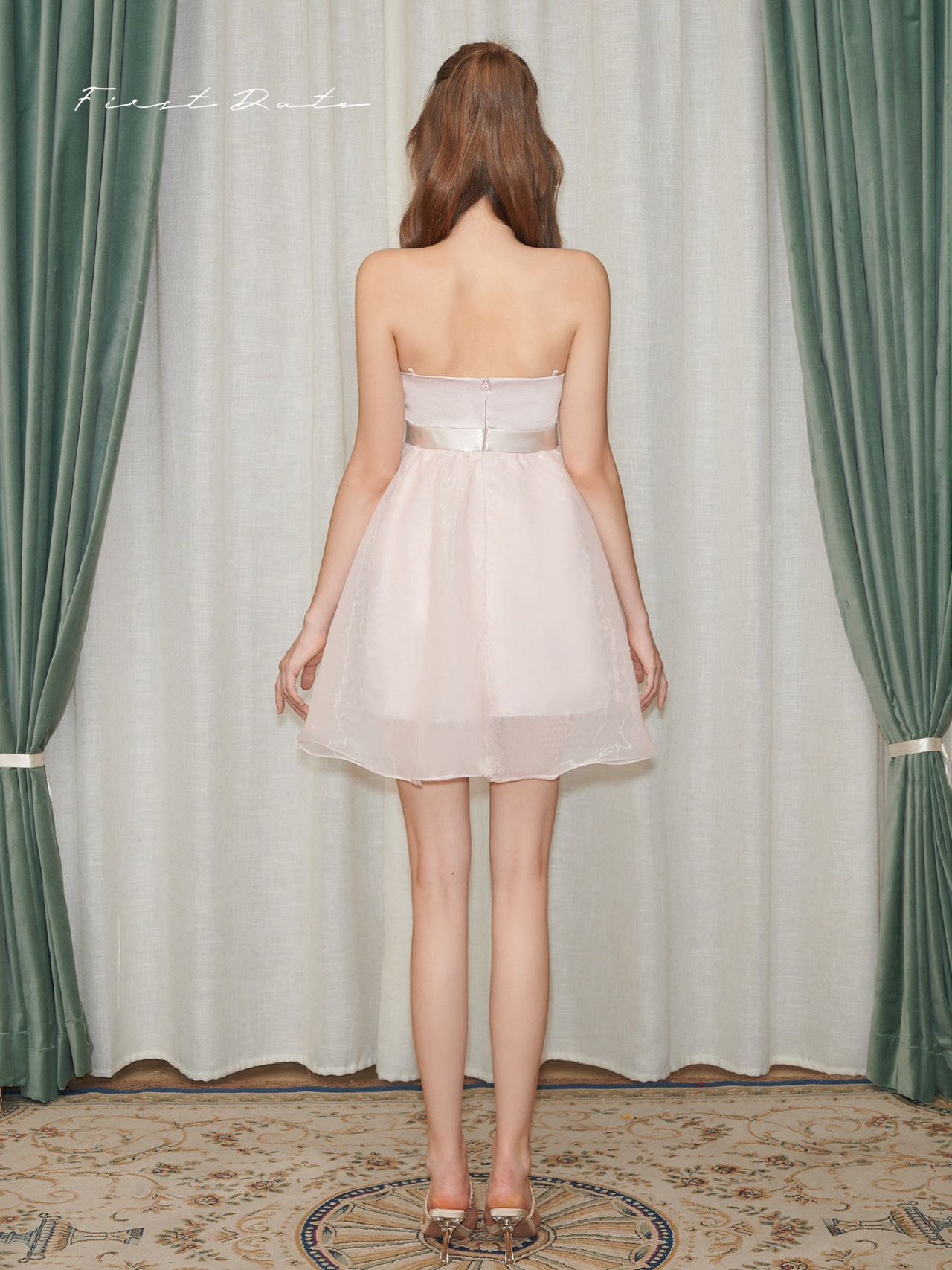 FIRST DATE Rosalie Bouquet Mini Dress in Pink