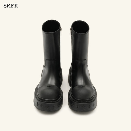 COMPASS RIDER LOW BOOTS IN BLACK