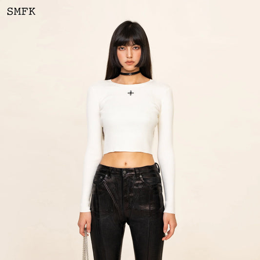 SMFK COMPASS CROSS RIB KNIT TOP IN WHITE