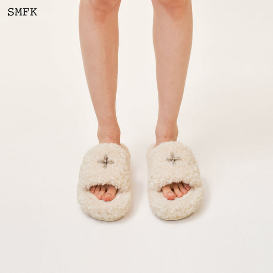 Compass White Velvet Furry Slipper