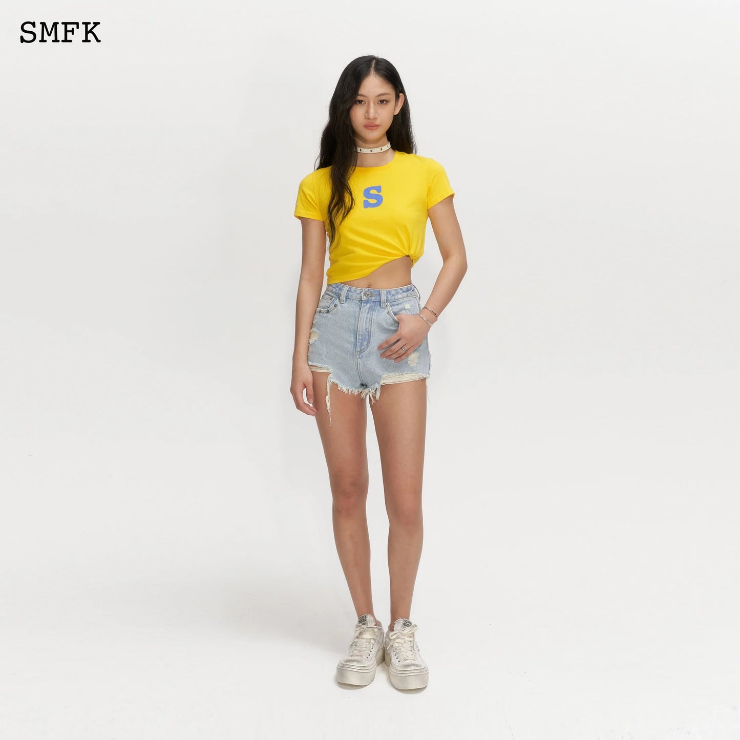 Skinny Model Yellow Tight T-shirt