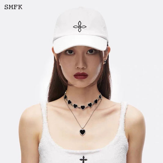 Compass Black Night Flower Vintage Baseball Cap White