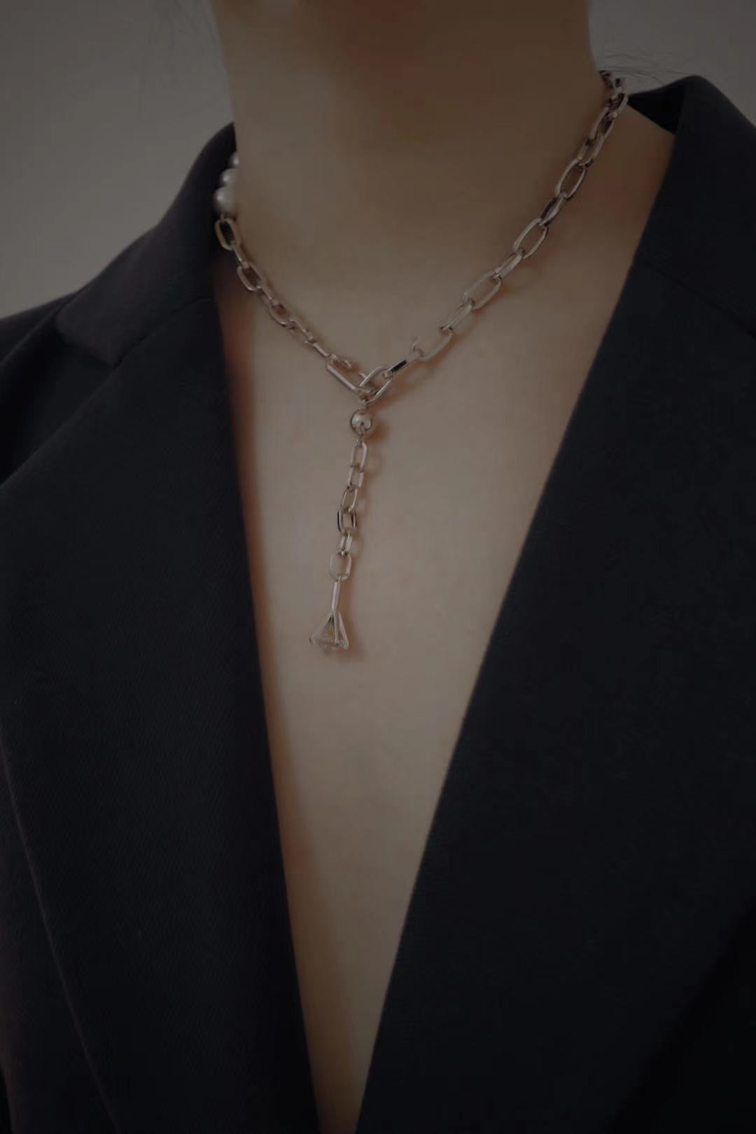 Pearl Chain Necklaace