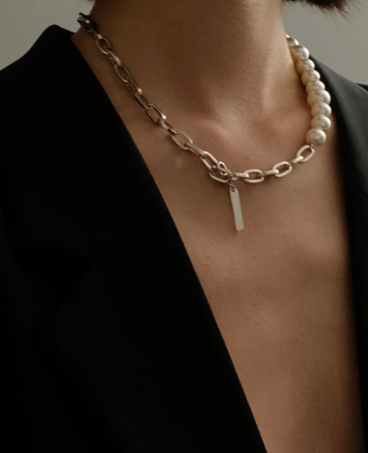 Pearl Chain Necklaace